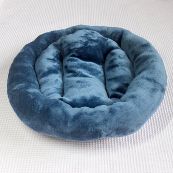 Dark Blue Plush Circle Cat Bed - Picture 2 of 5